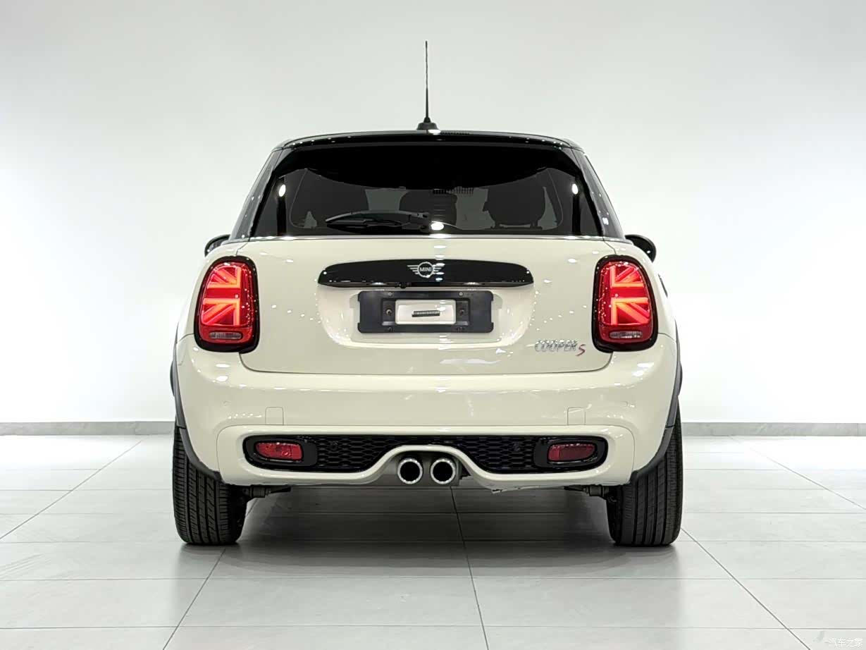 Mini Cooper, 2019 4