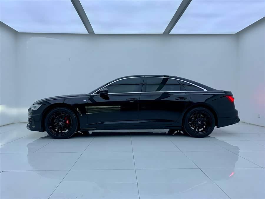 Audi A6L 2024, фото 4