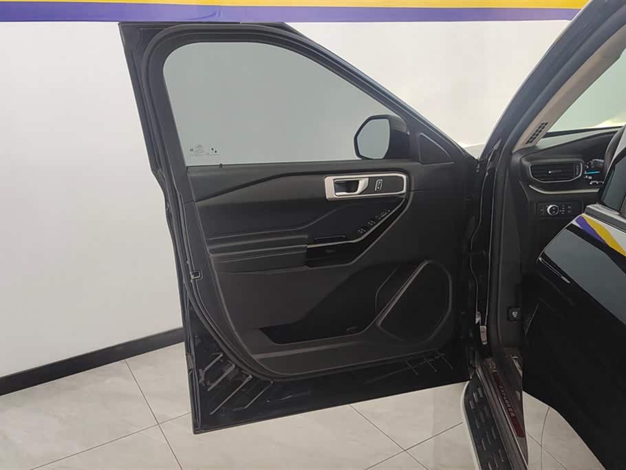 Ford Explorer Ford Explorer