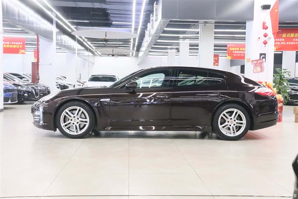Porsche Panamera, 2012 3