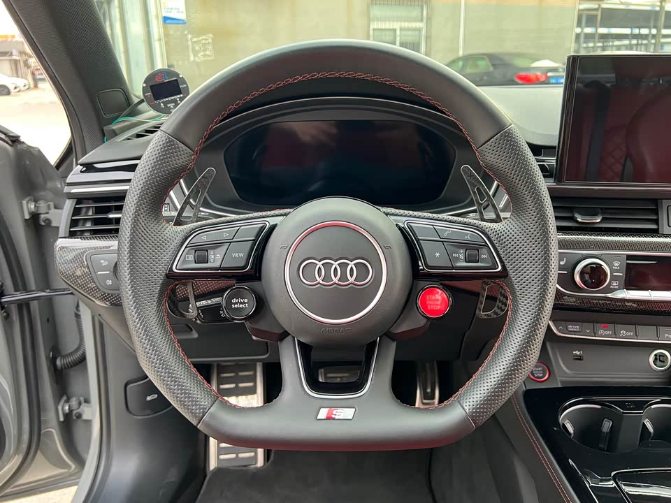 Audi S4 Audi S4