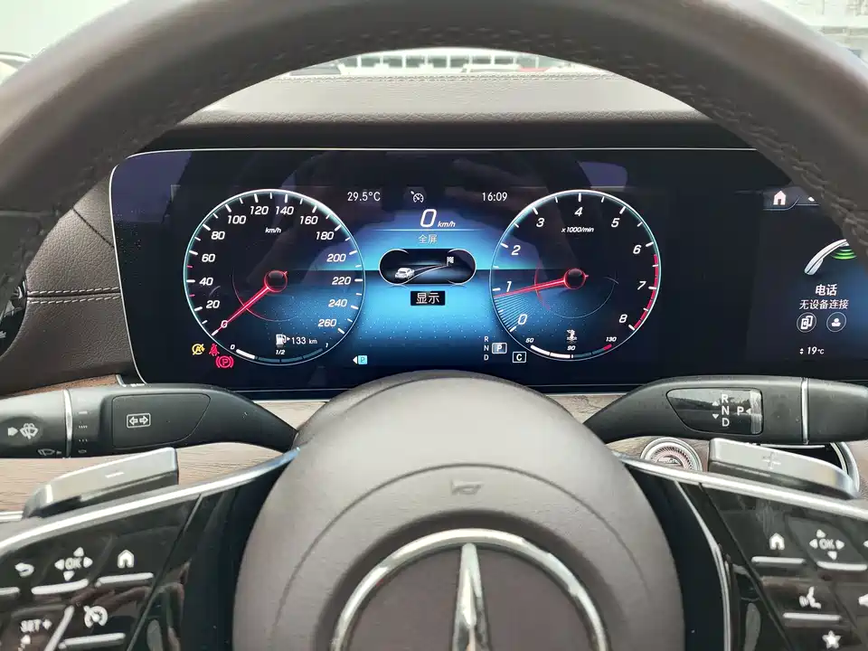 Mercedes-Benz E-class Mercedes-Benz E-class