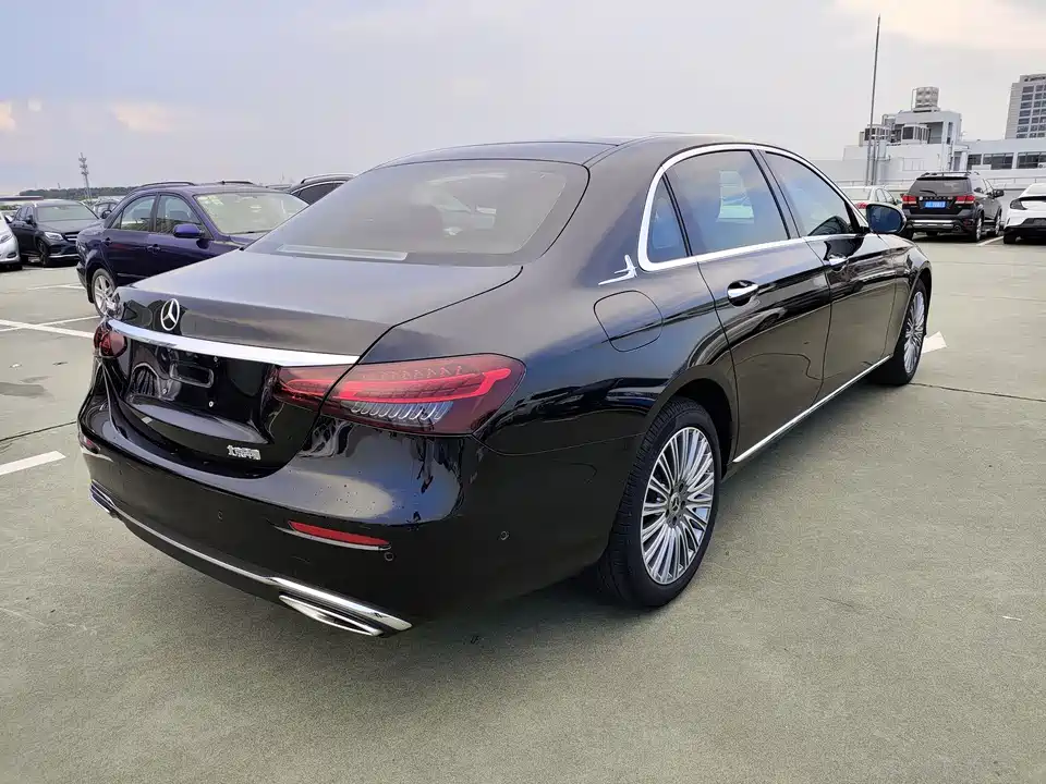 Mercedes-Benz E-class Mercedes-Benz E-class