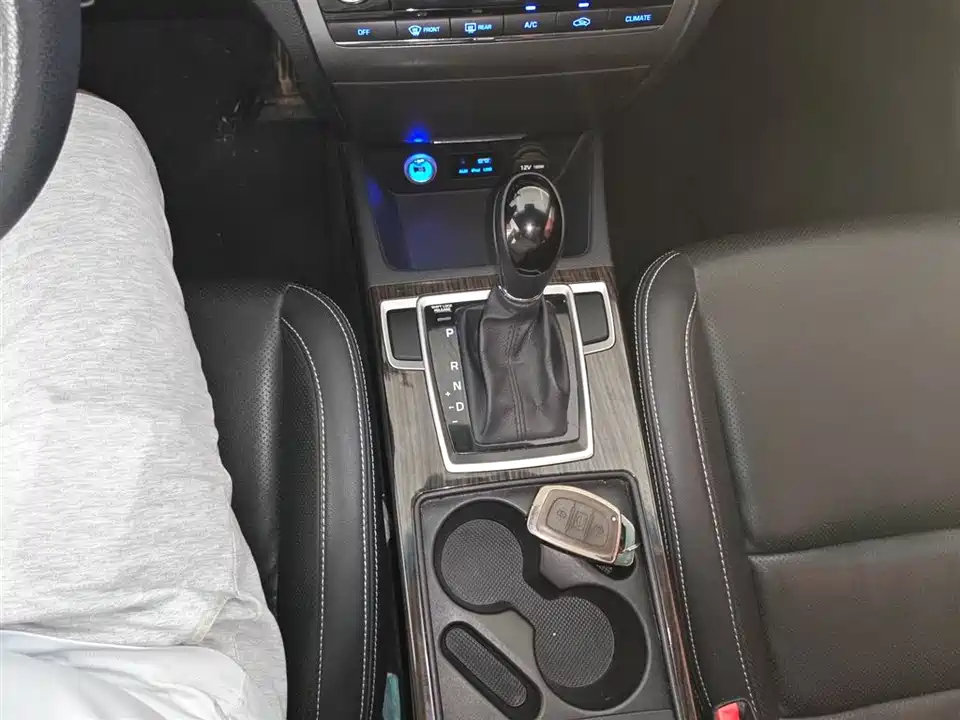 Hyundai Name picture