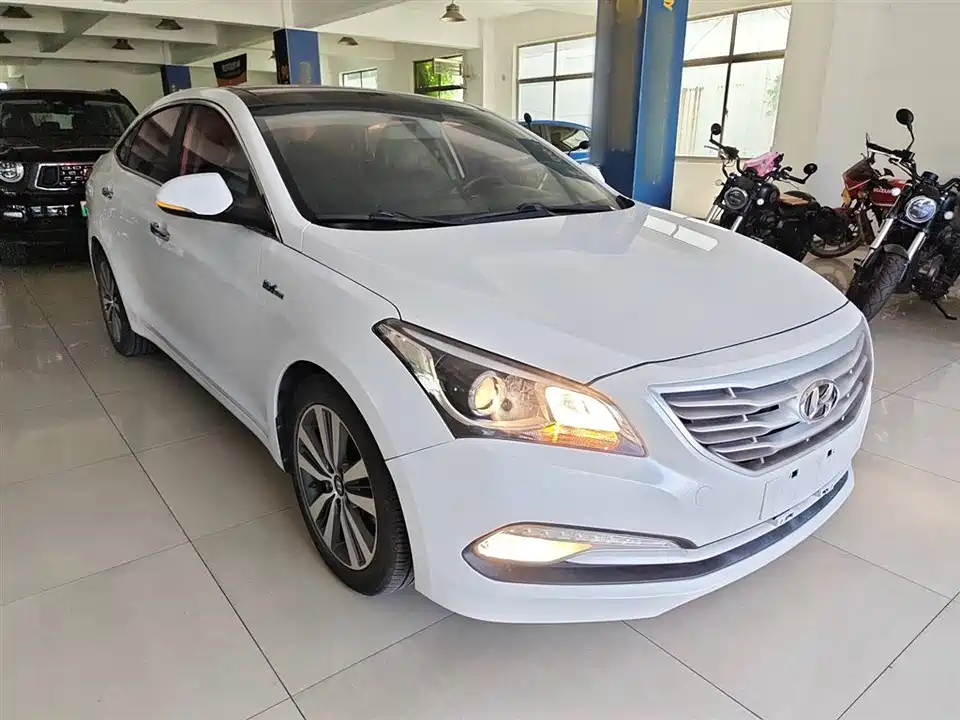 Hyundai Name picture