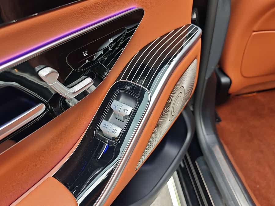 Mercedes-Benz S-Class 2023, фото 6