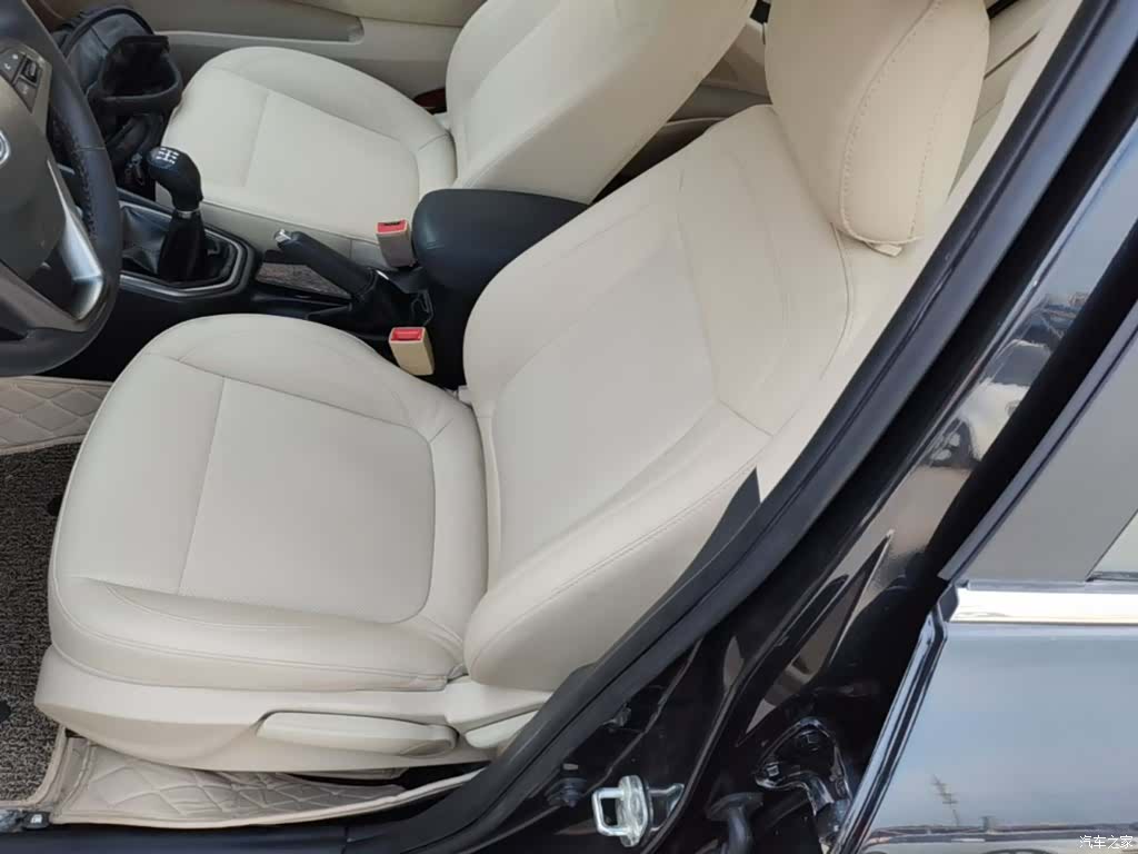 Changan Eado, 2017 15