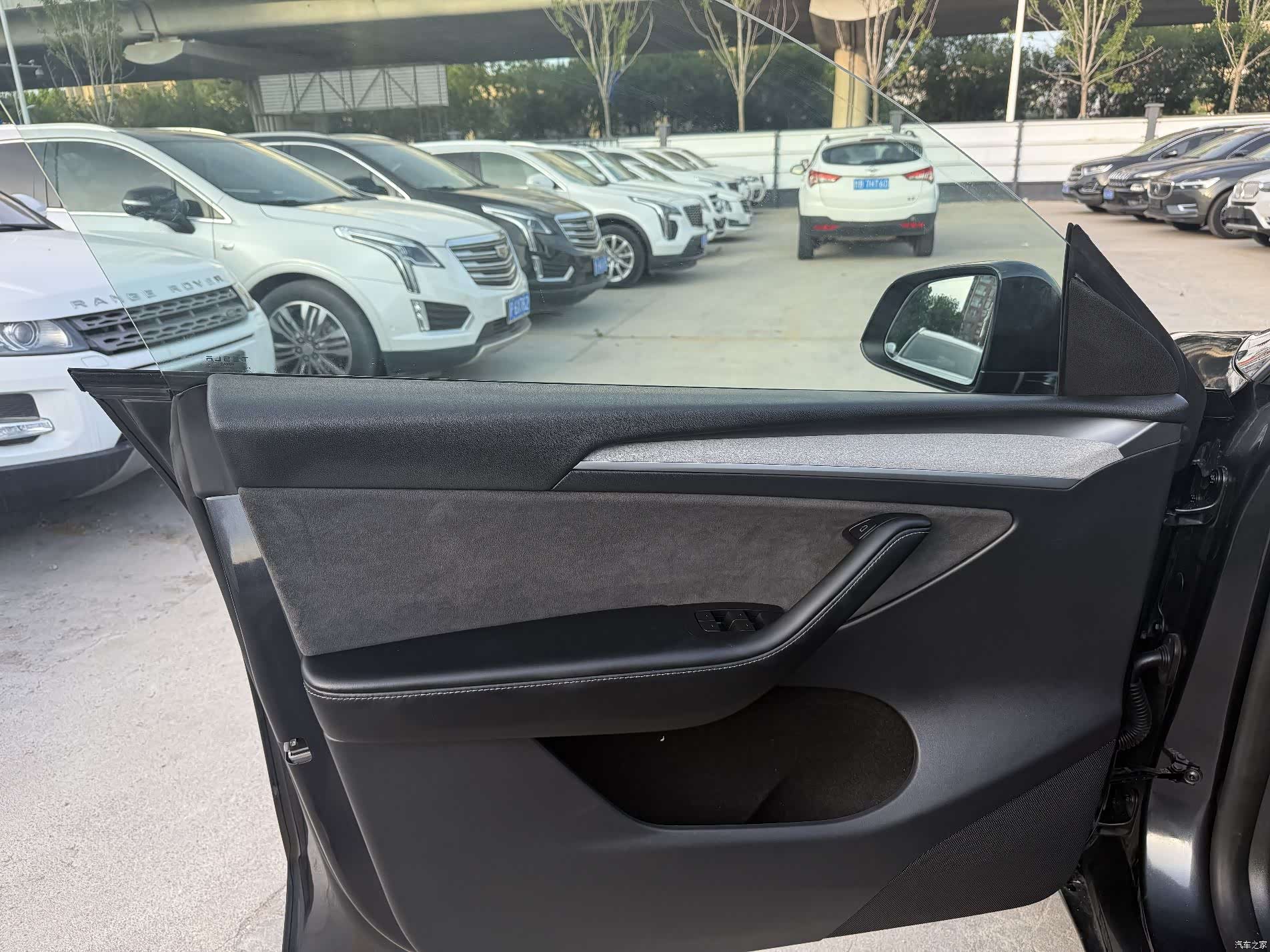 Tesla Model Y, 2024 все фото