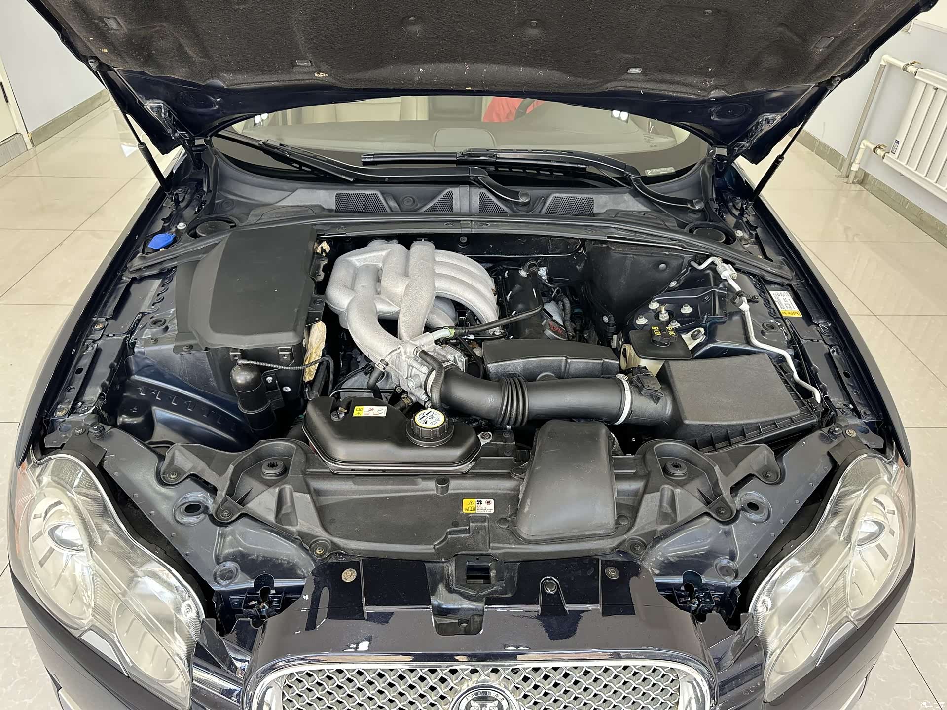 Jaguar XF, 2009 35