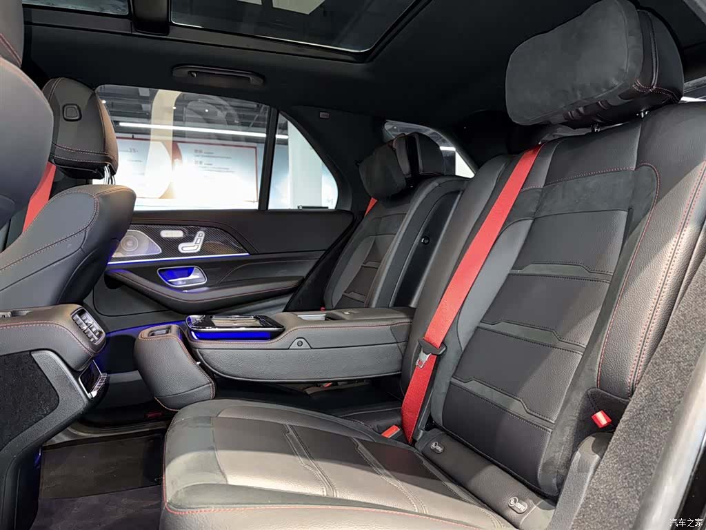 Mercedes-Benz GLE, 2024 11