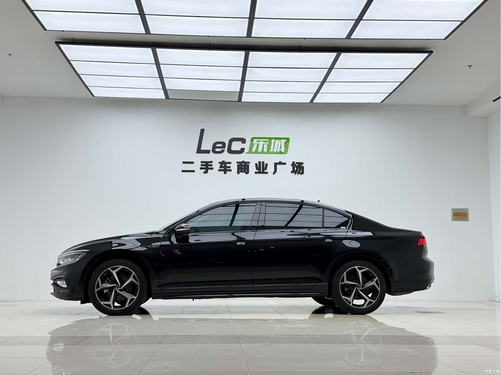 Volkswagen Magotan, 2024 13