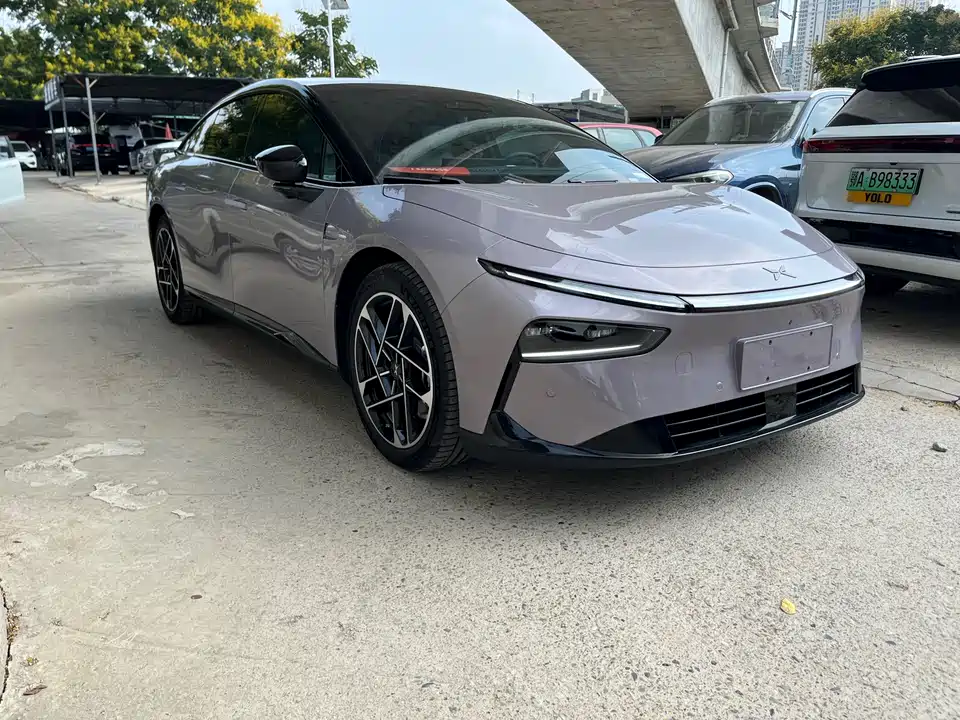 XPENG P7+