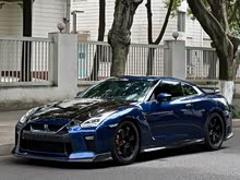 �ղ�GT-R 2014�� 3.8T Premium Edition ��ɫ����
