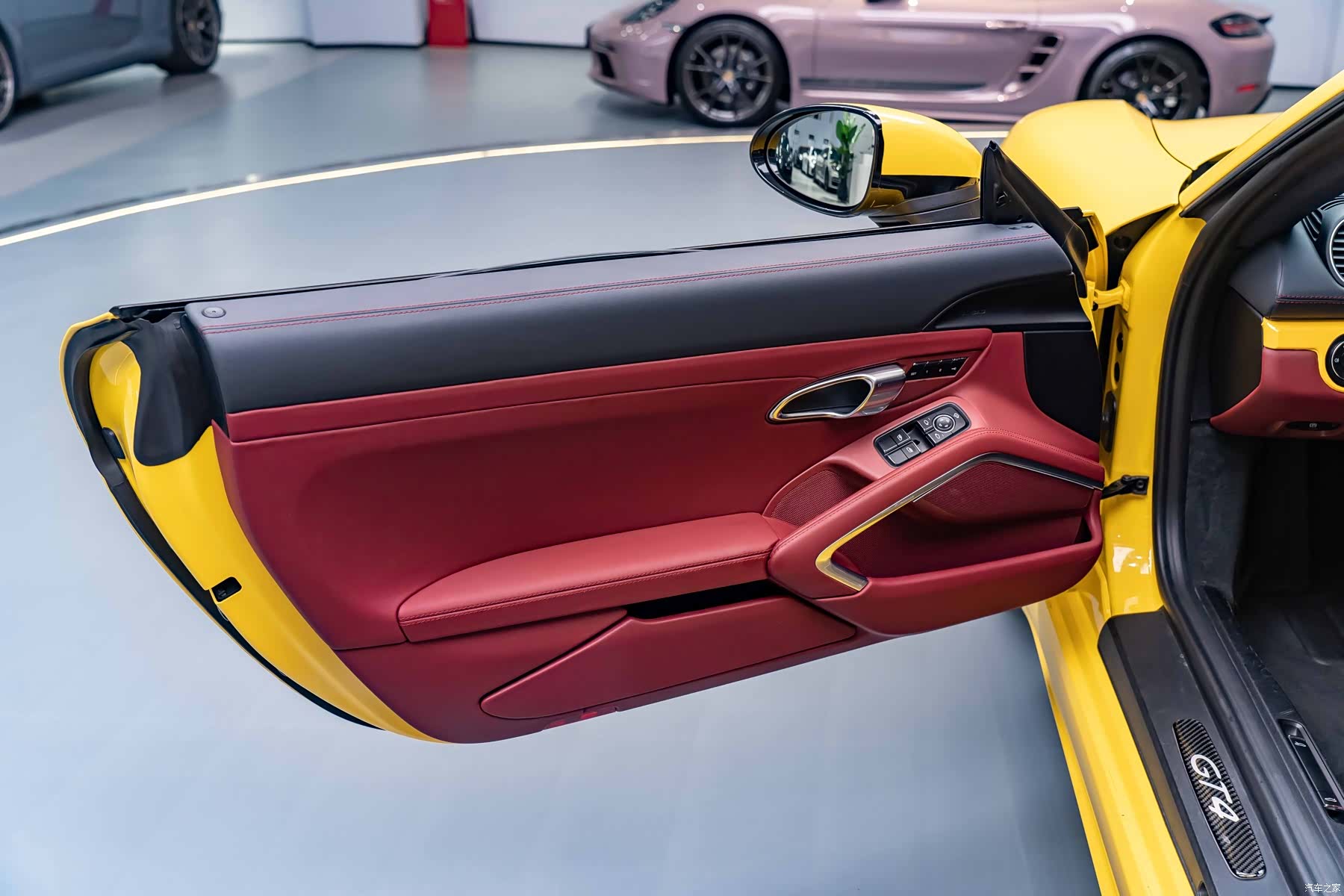Porsche Cayman, 2018 12