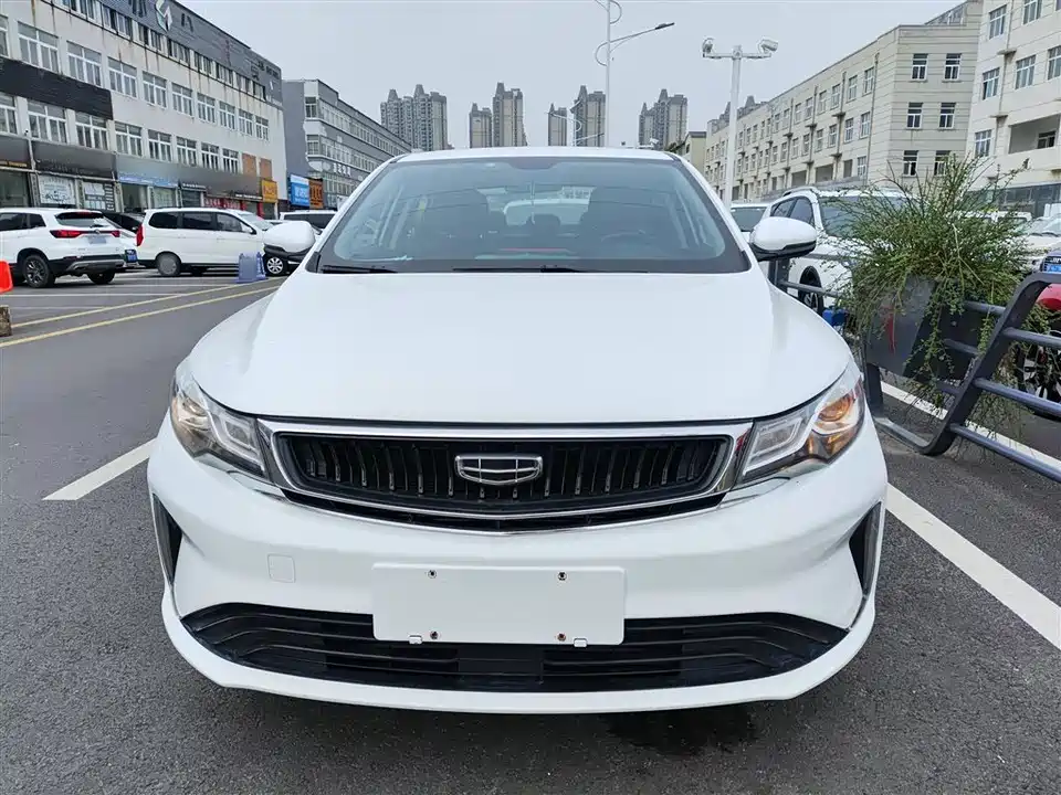 Geely Emgrand GL