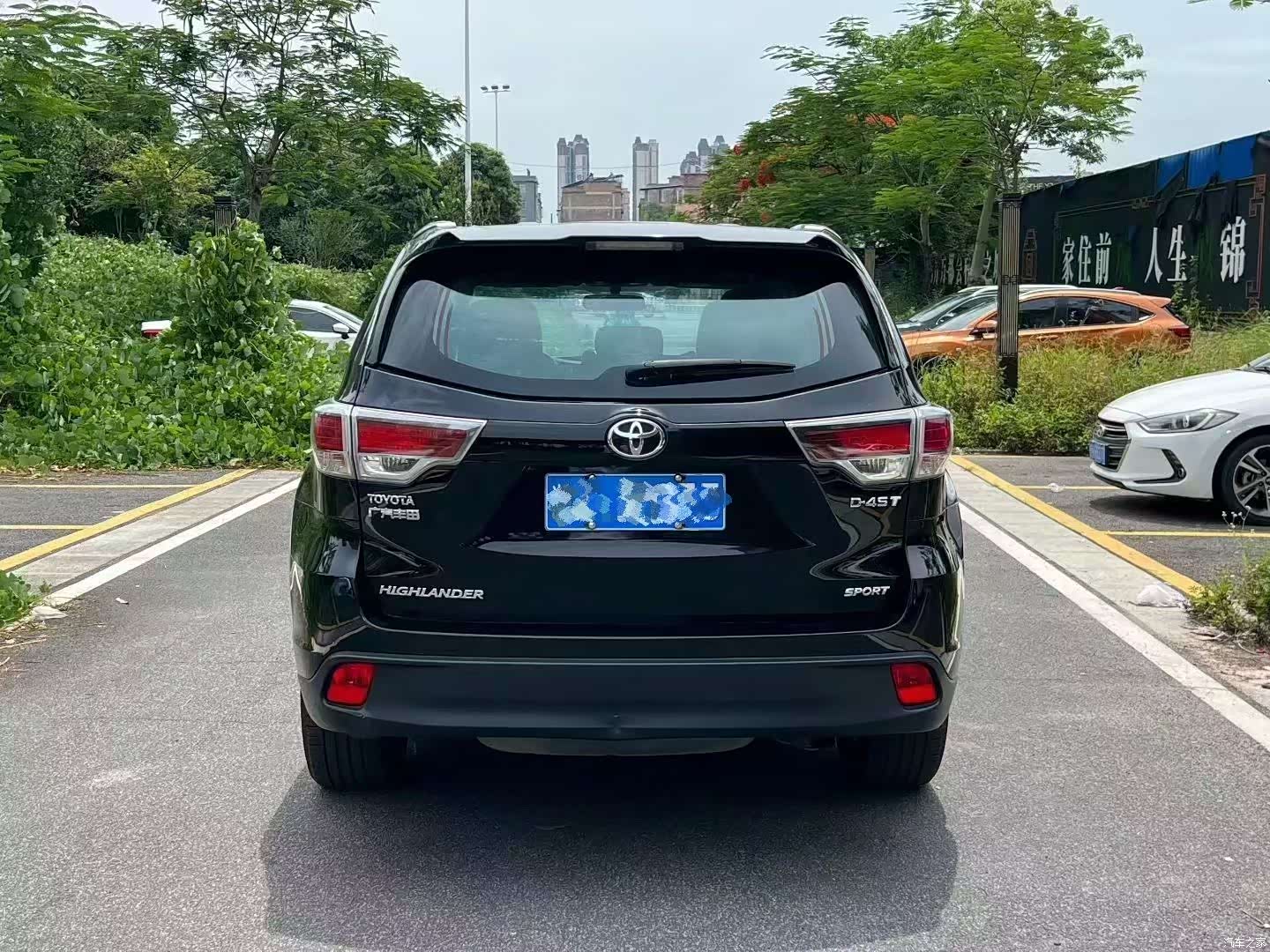 Toyota Highlander, 2015 все фото