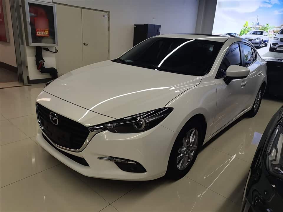 Mazda 3 Angkesaila