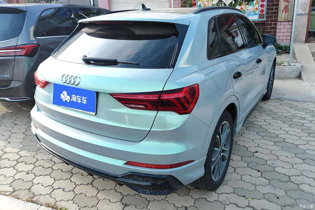 Audi Q3, 2022 3