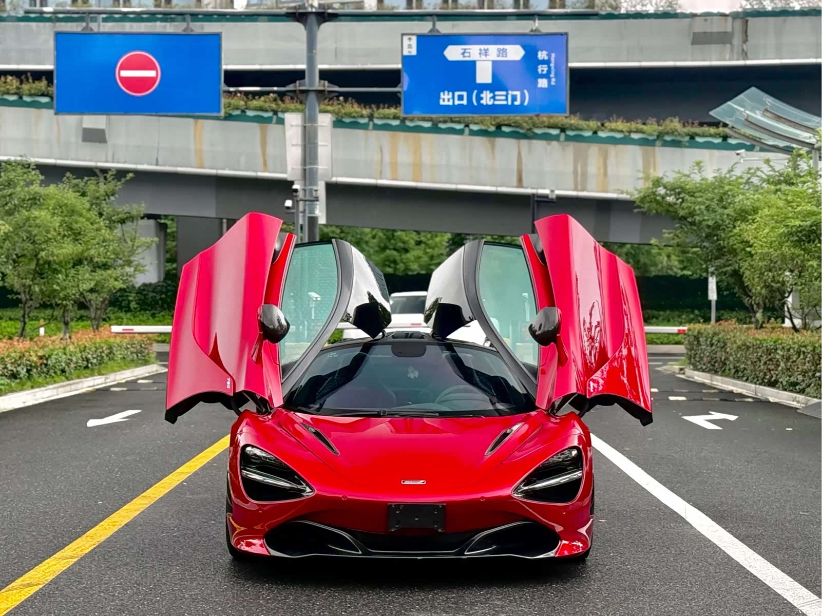 McLaren 720S, 2020 2