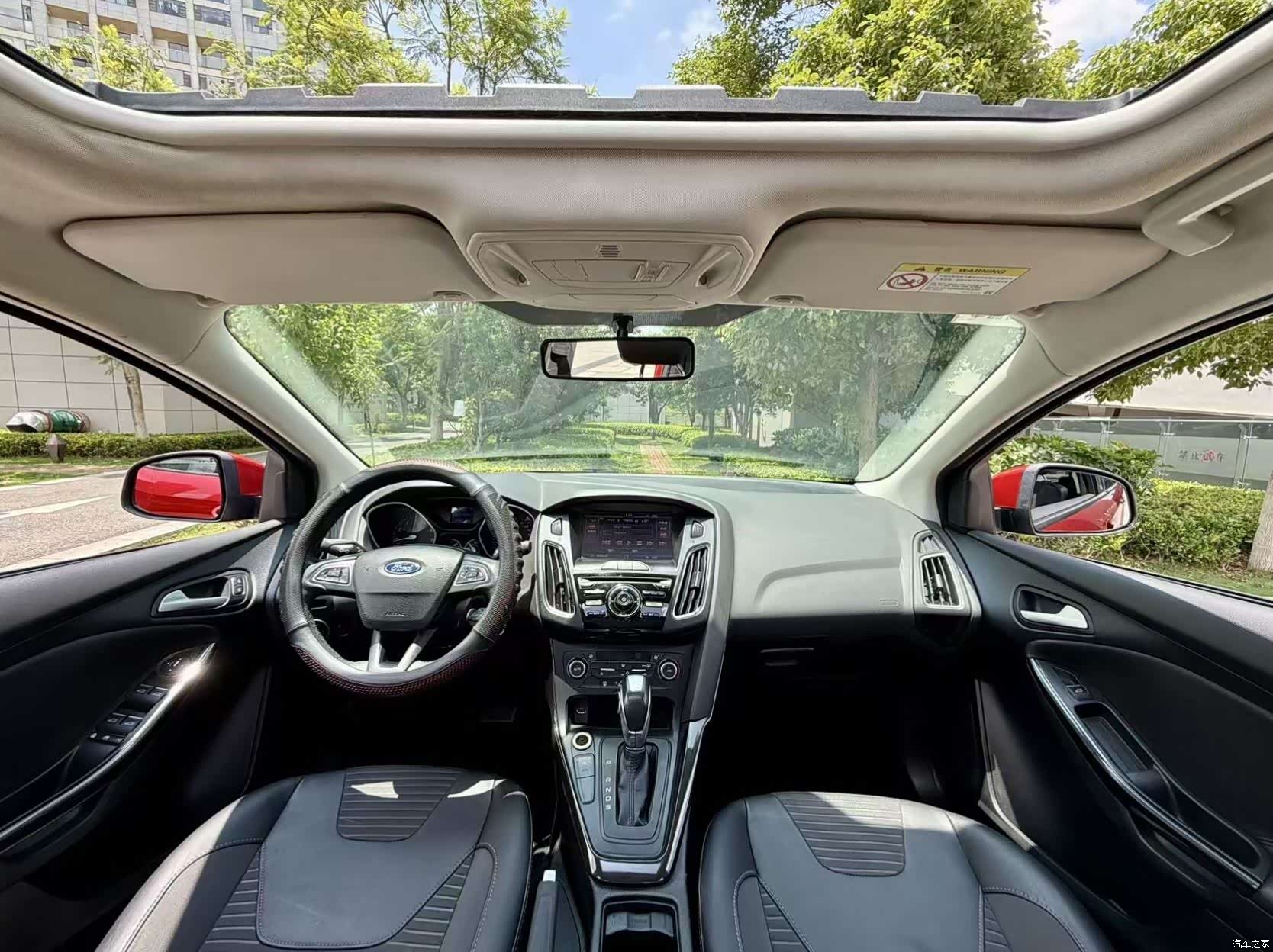 Ford Focus, 2015 4