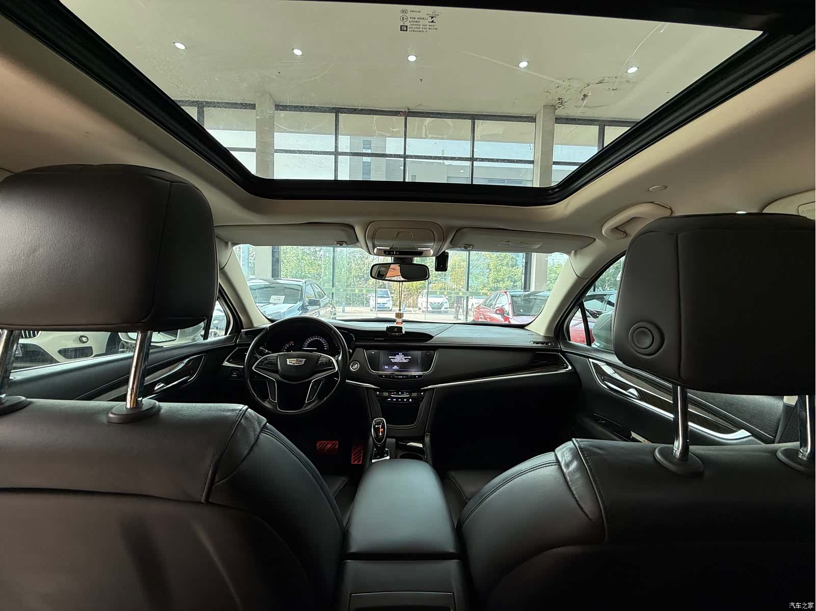Cadillac XT5, 2016 13