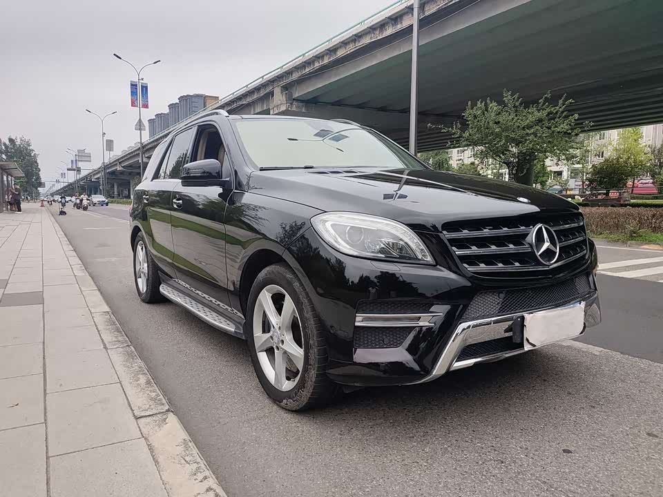 Mercedes-Benz M class