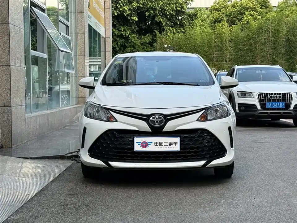 Toyota Vios FS