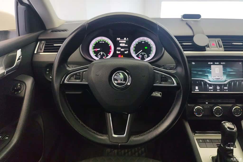 Skoda Octavia, 2017 15
