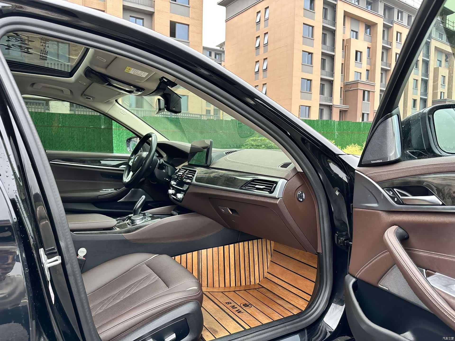 BMW 5 Series, 2021 4