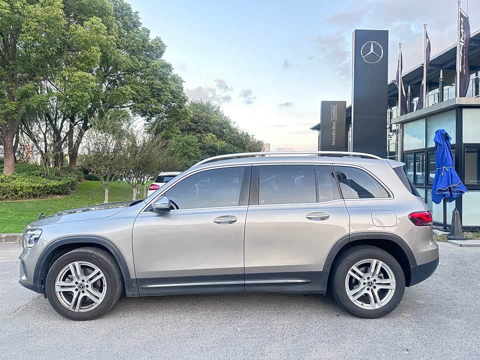 Mercedes-Benz GLB