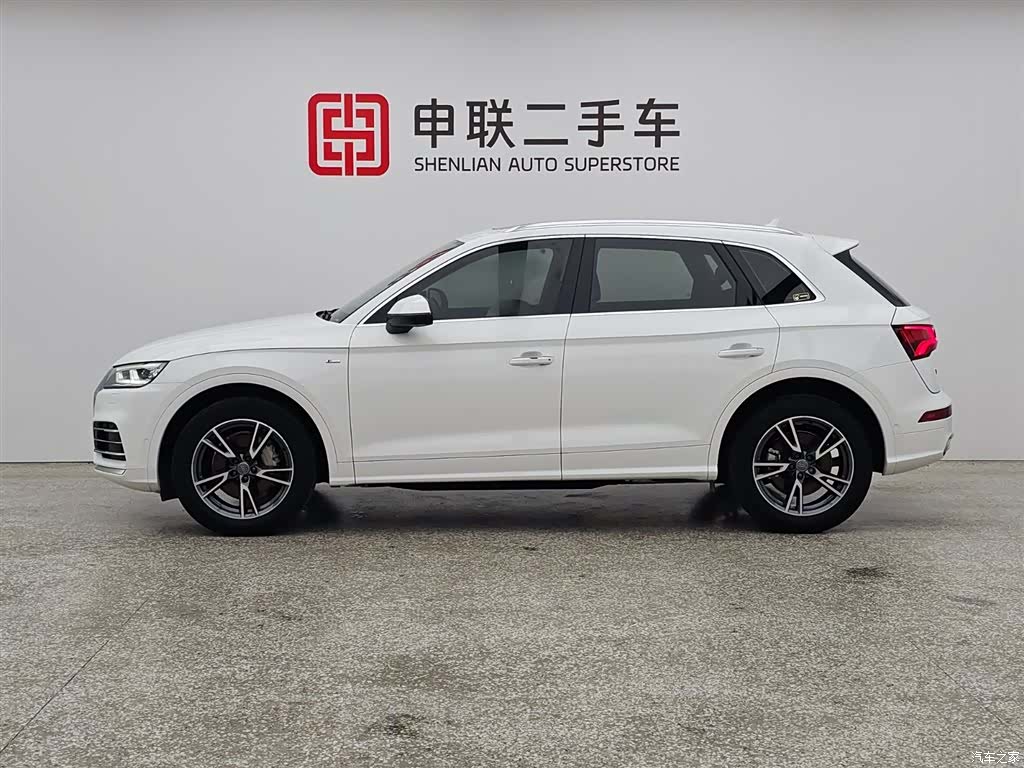 Audi Q5L, 2020 4