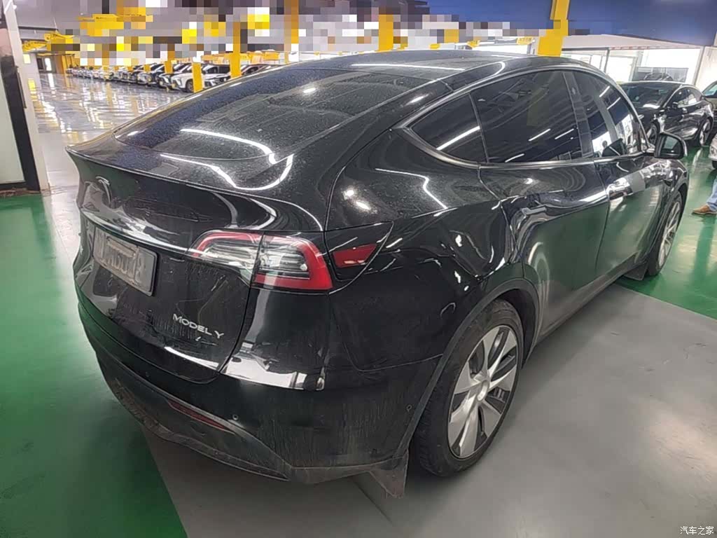 Tesla Model Y, 2022 7