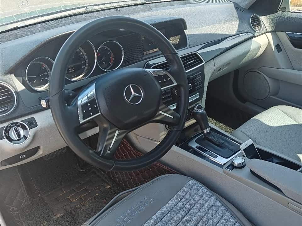 Mercedes-Benz Class C Mercedes-Benz Class C