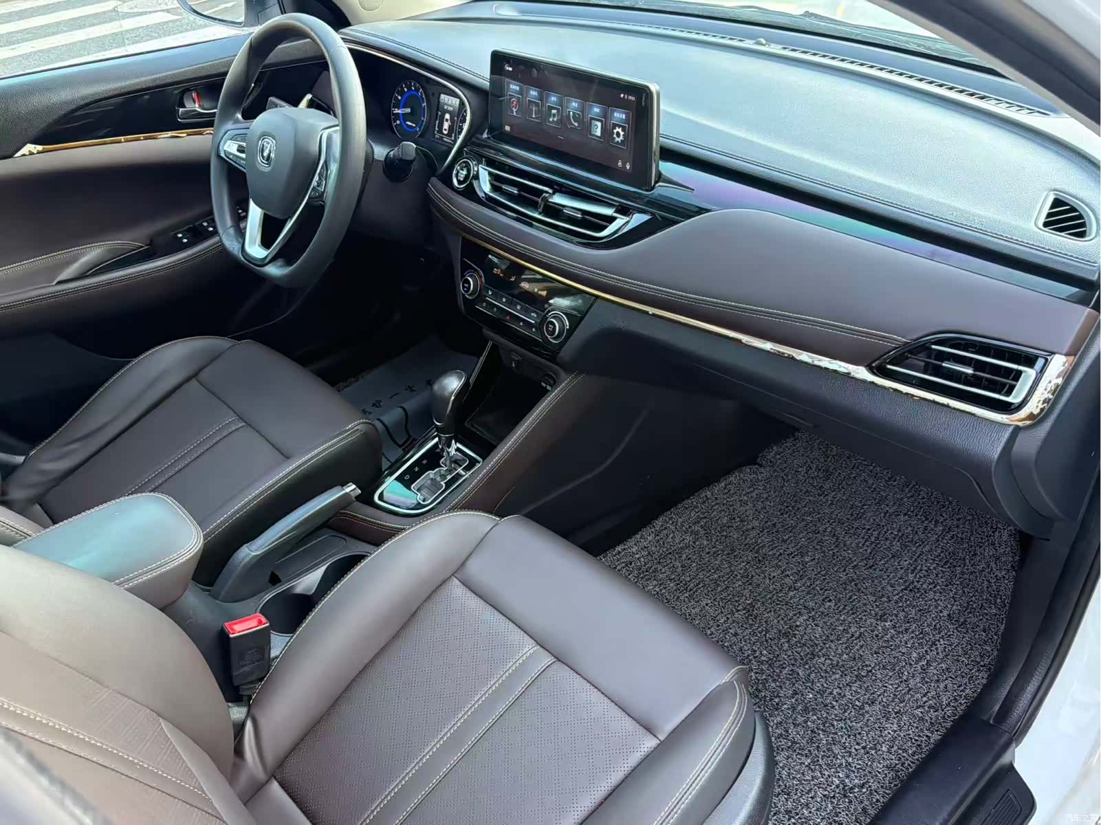 Changan Eado, 2018 17