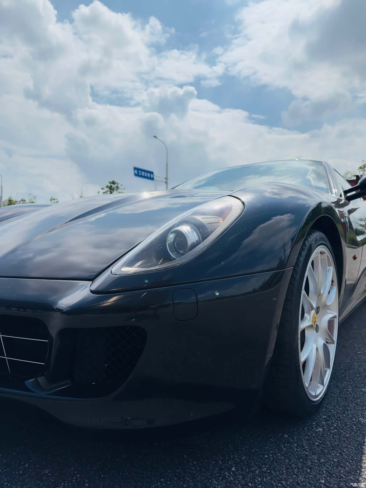Ferrari 599, 2009 7