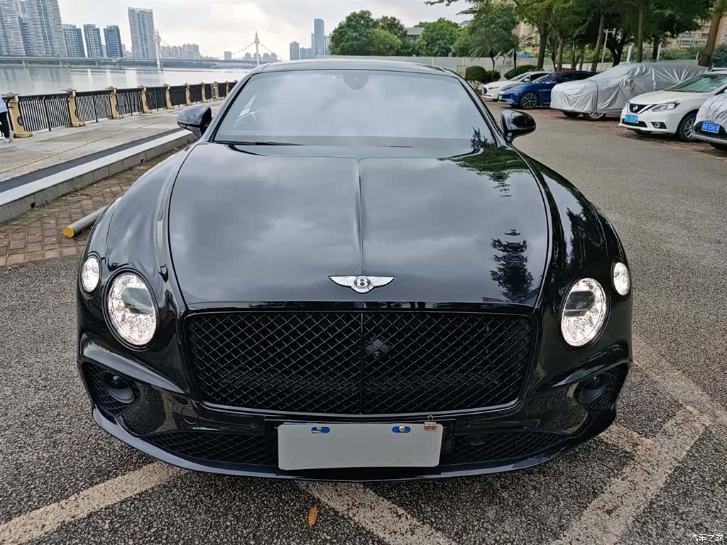 Bentley Continental GT, 2023 2