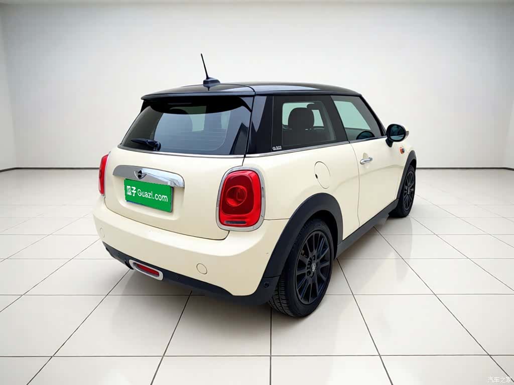 Mini ONE+, 2015 6