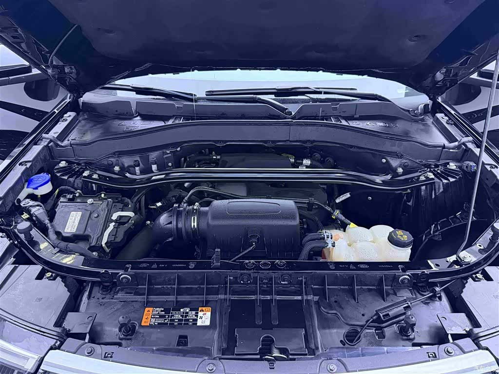 Ford Explorer, 2021 20