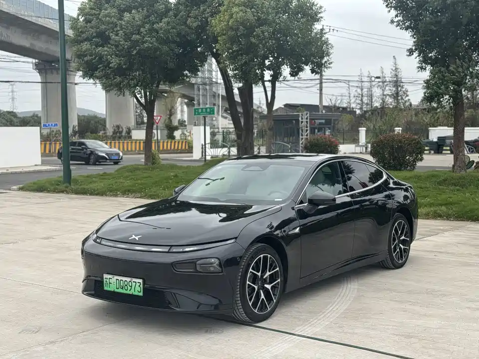 XPENG P7
