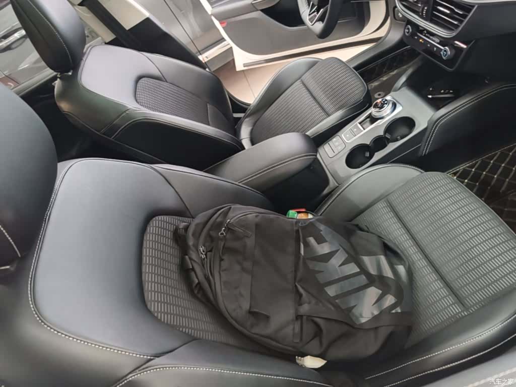 Ford Focus, 2021 11
