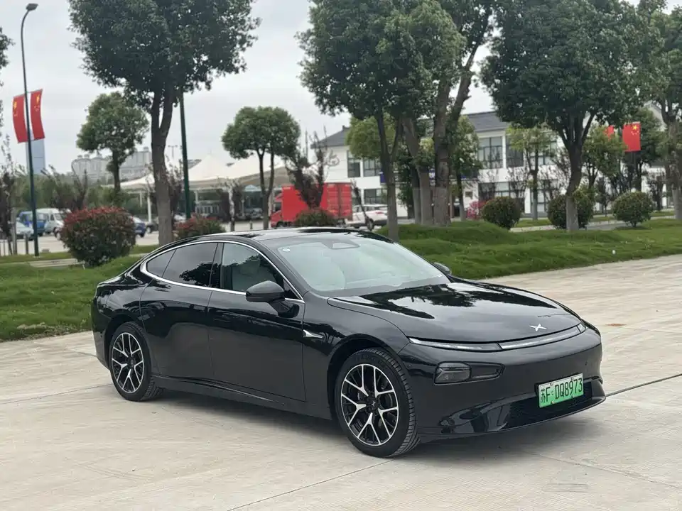 XPENG P7