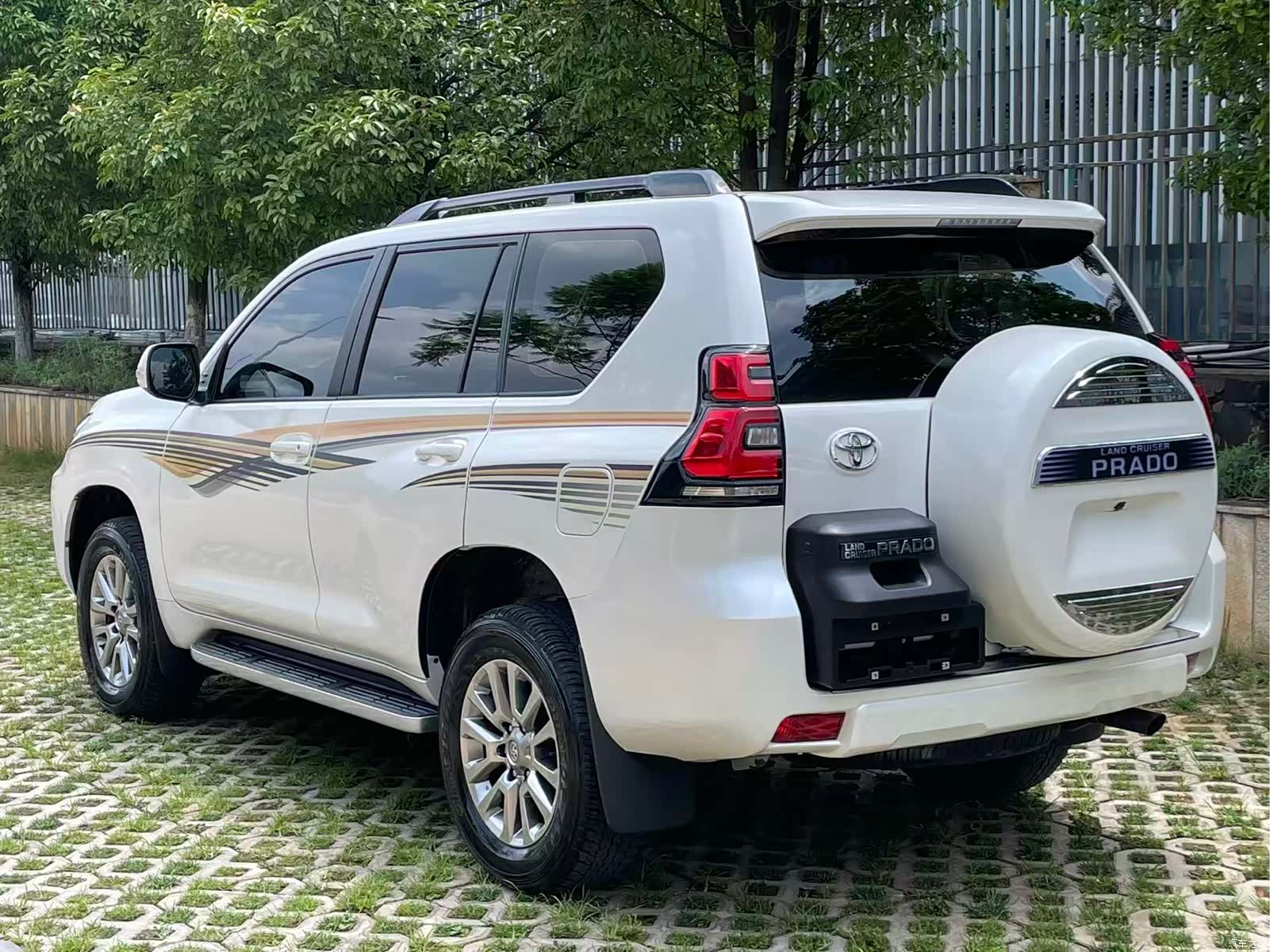Toyota Prado, 2020 4