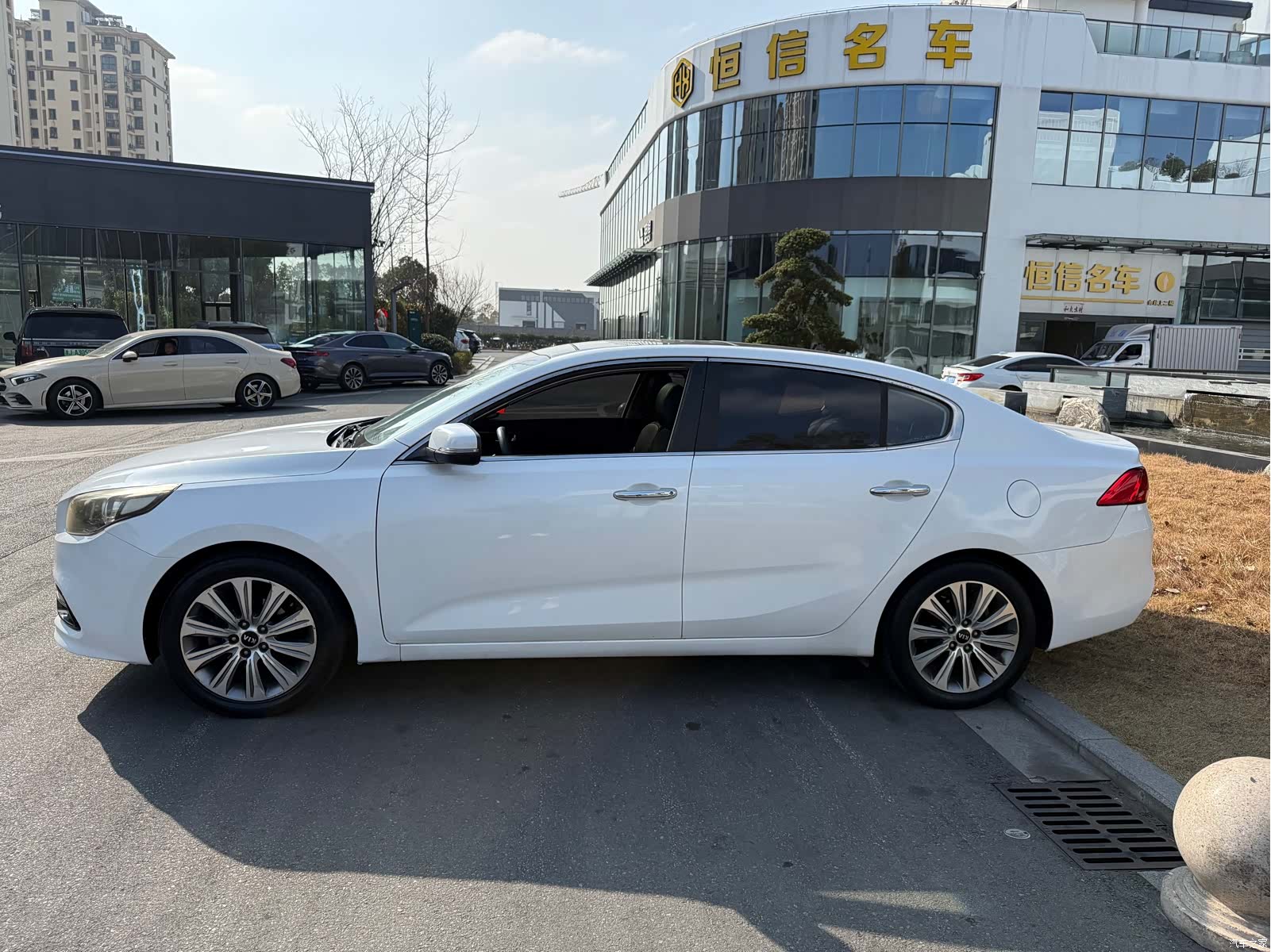 Kia K4, 2016 3