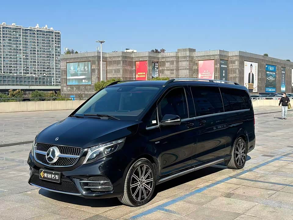 Mercedes-Benz V-class