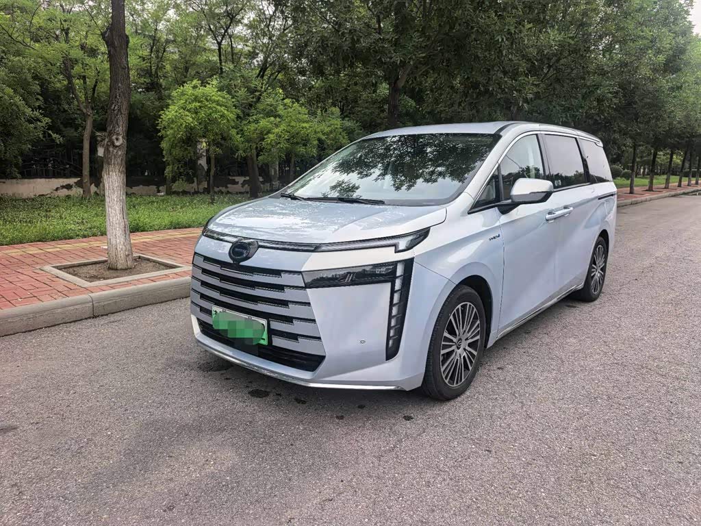 GAC E8 PHEV
