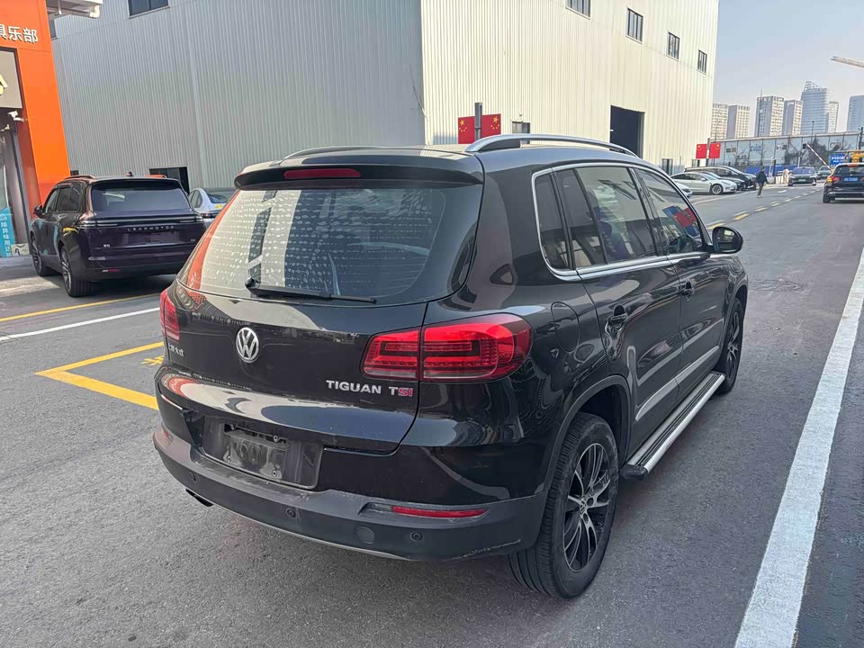 Volkswagen Tiguan