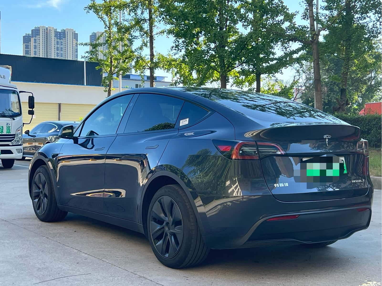 Tesla Model Y, 2024 7