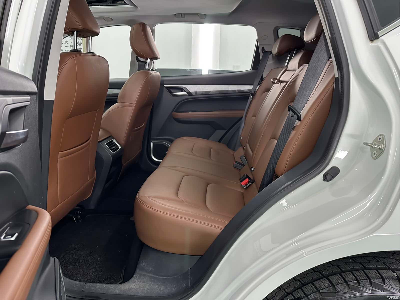 Geely X6, 2023 10