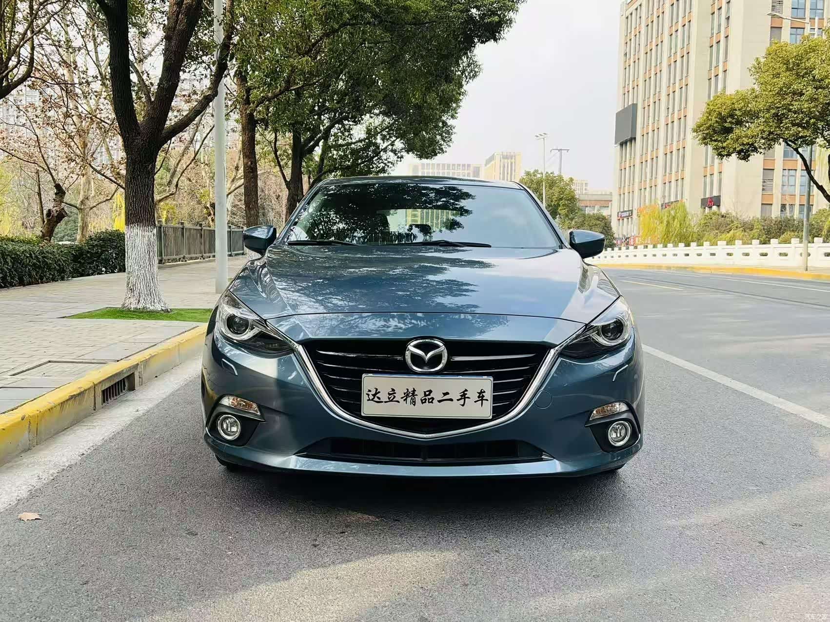Mazda Mazda3, 2015 2