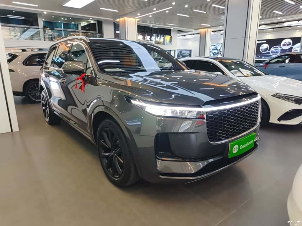 Li Auto ONE, 2022 4